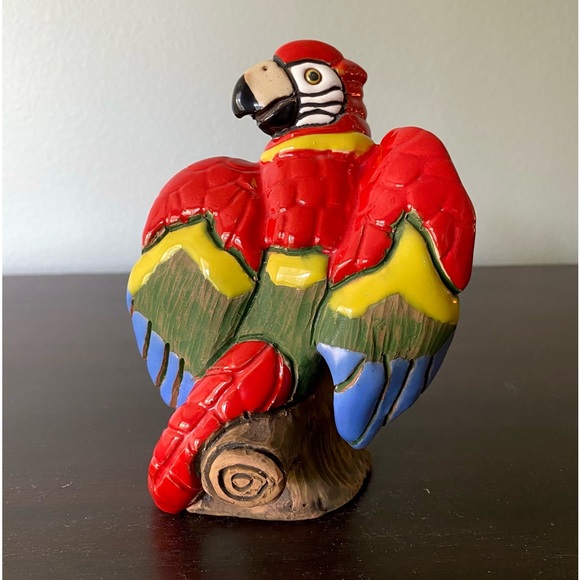 Casals Peru Macaw Bird Figurine - Picture 1 of 4